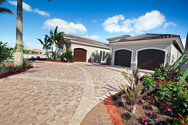 Professional Driveway Pavers in Daisetta, TX